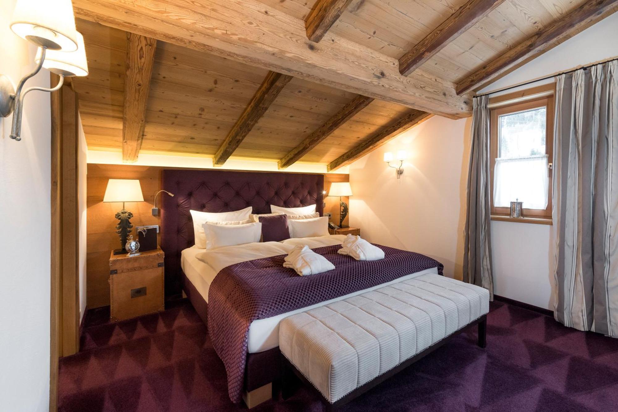 Hotel Tannenhof*****Superior Sankt Anton am Arlberg Exterior photo